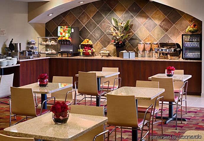 Towneplace Suites By Marriott Fayetteville N / Springdale Restoran gambar